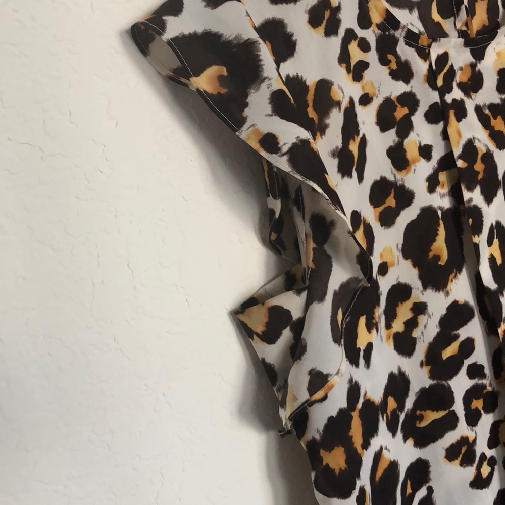 Leopard top - Picture 2 of 3